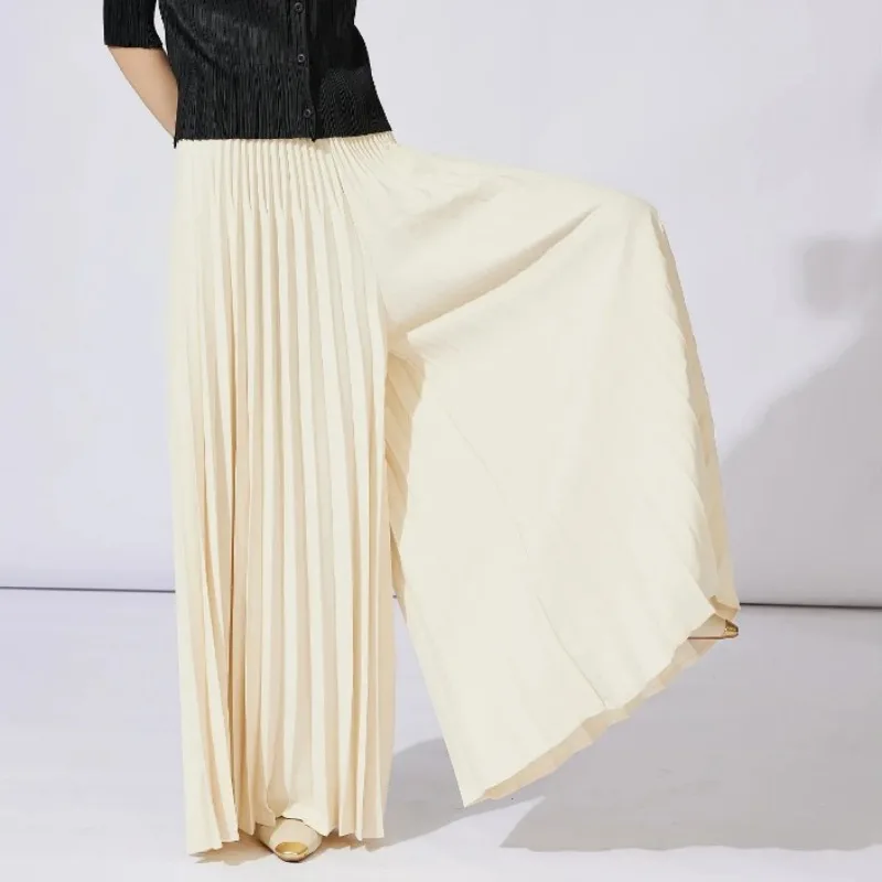 

Плиссированные женские повседневные брюки Miyake 2026: свободные, тонкие, простые, с эластичным поясом, удобные, с высокой талией, стрейч, большие размеры, широкие штанины