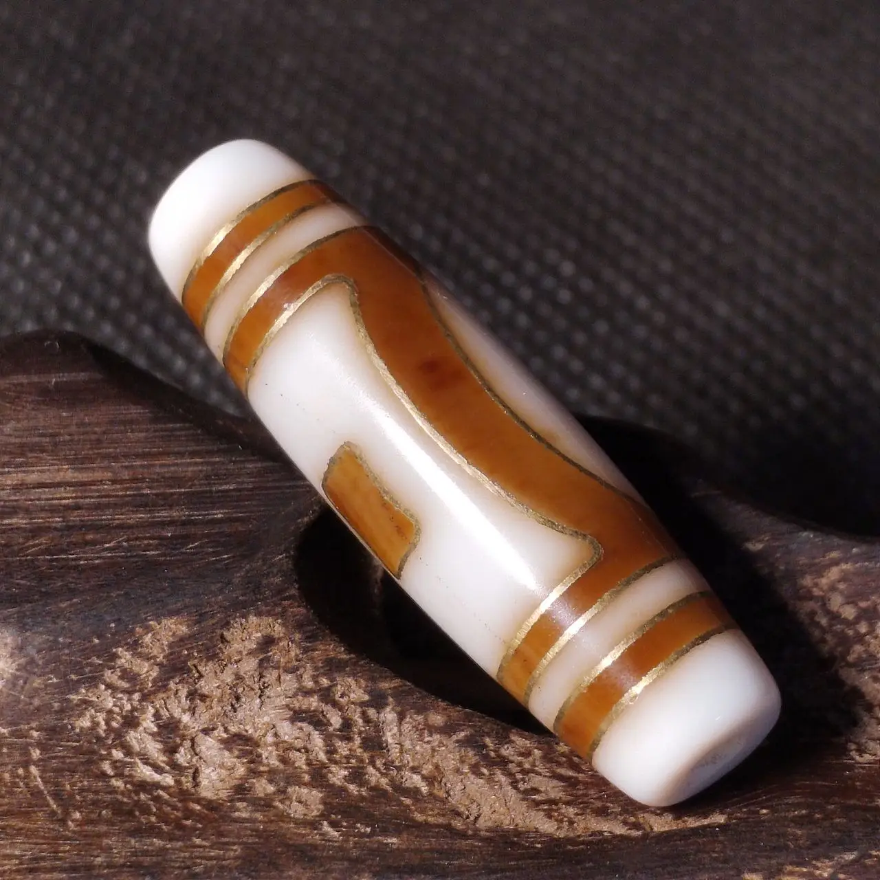 1 pcs Tibetan Agate Dzi Yellow Tang Calcified Porcelain White Core Copper Wire Inlaid Tianzhu Necklace Pendant DIY Accessories