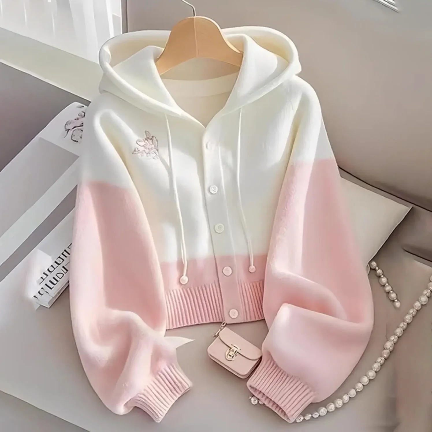 

Sweet Stitching Loose Hooded Knitwear Sweater Women's Outer Wear Autumn Winter New High-Grade Loose Warm Chic Knitt Sweater Tops