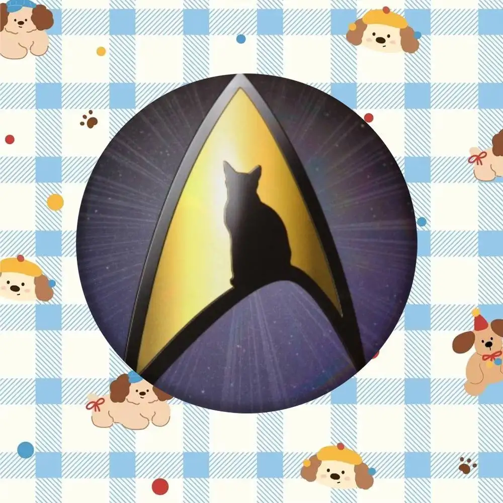 Movie S-Star T-Trek ShipS   Badge Tinplate Meme Round Brooch for Hat Bag Creative Lapel Jewelry Accessories Gifts