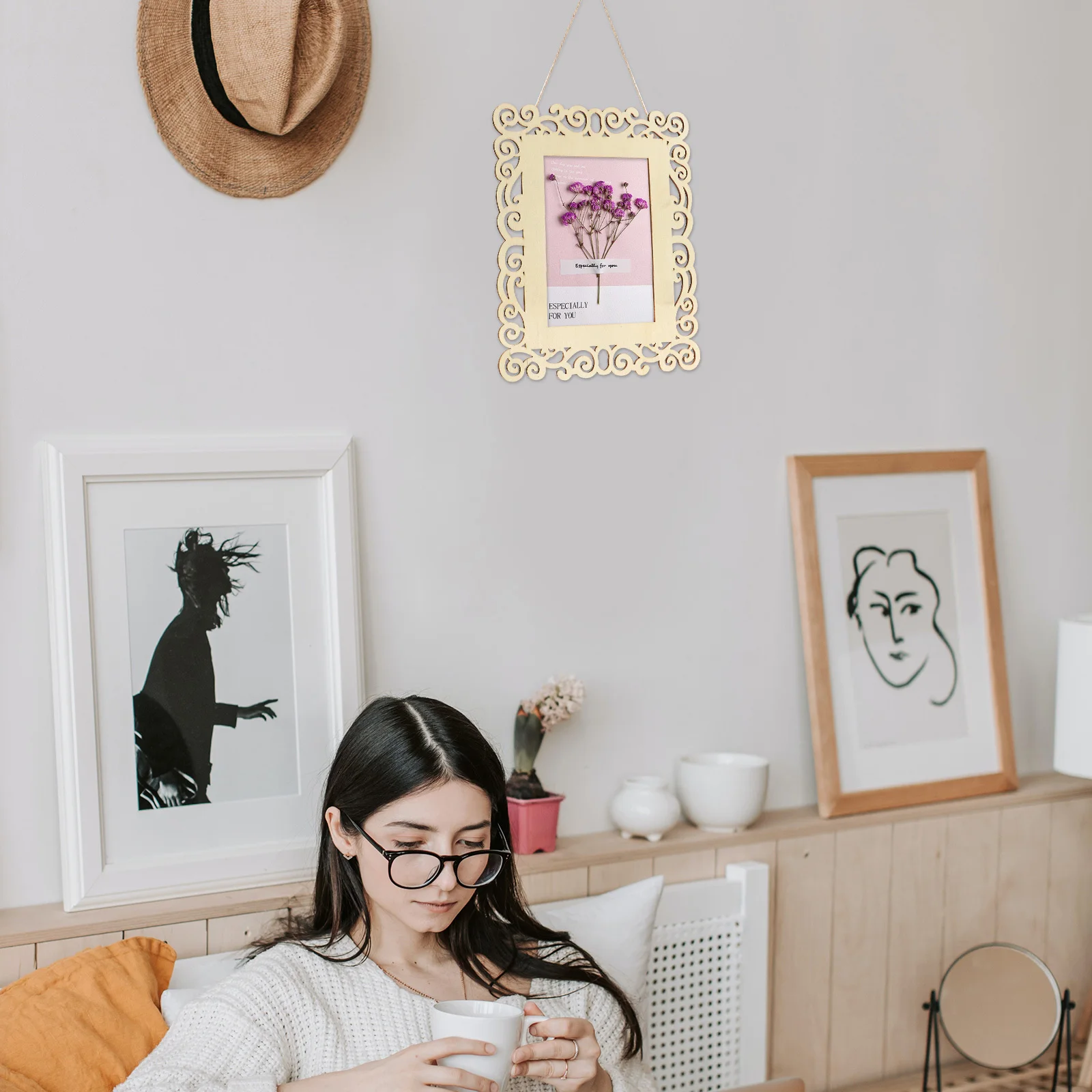 

3pcs Unfinished Wood Cutout Wooden Hanging Ornament Diy Crafts Decorations Wood Slices Pendant Frame Adornment Game Props