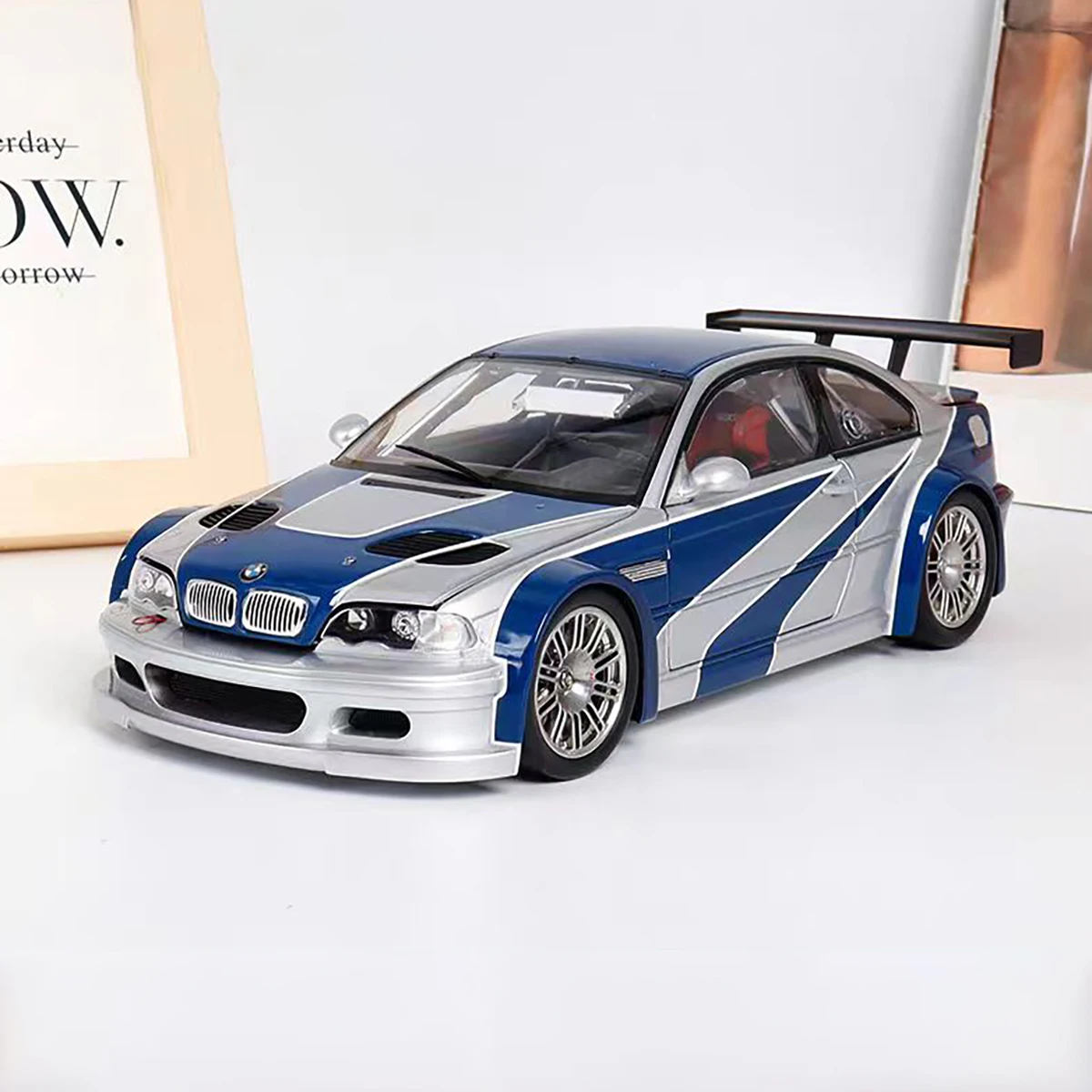 مراجعات وتحليلات لنموذج سيارة BMW M3 GTR E46 المطابق لنموذج M3E46