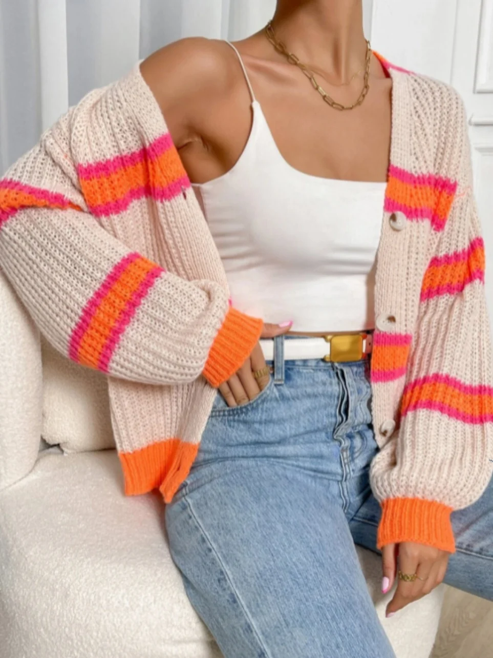 Cardigan lavorato a maglia a contrasto a righe albicocca da donna anni '90 elegante francese Y2k anni 2000 autunno e inverno nuova giacca ampia e versatile