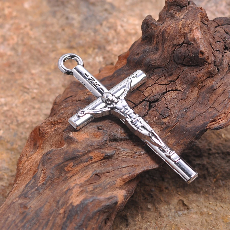 4-Piece Set of Niche Textured Handmade Accessories, Three-Dimensional Jesus Cross-Shaped Pendant Accessories, Suitable for DIY Bracelets, Necklaces, Earrings, and Pendants, Niche DIY Jewelry Basic Materials