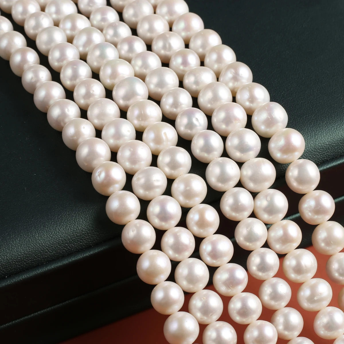 

Natural Pearl Punch Bead Exquisite Shape Elegant Appearance for DIY Jewelry Making Handmade Bracelet Necklace Length 36cm