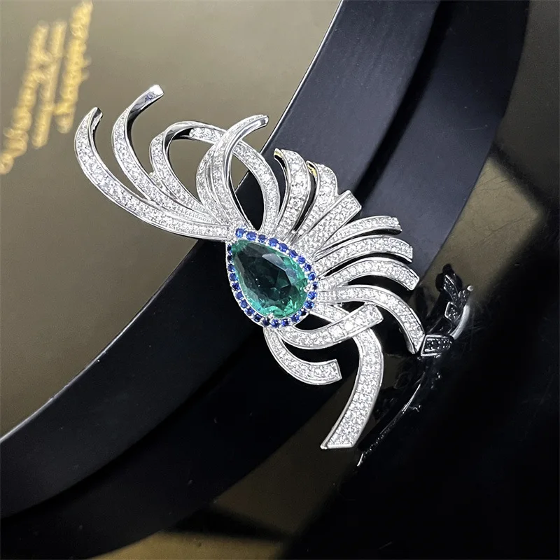 OKILY Fashionable and Luxury Zircon Peacock Green Feather Brooch Pin Skirt Evening Dress Plant Leaf Brooches for Women Ornament