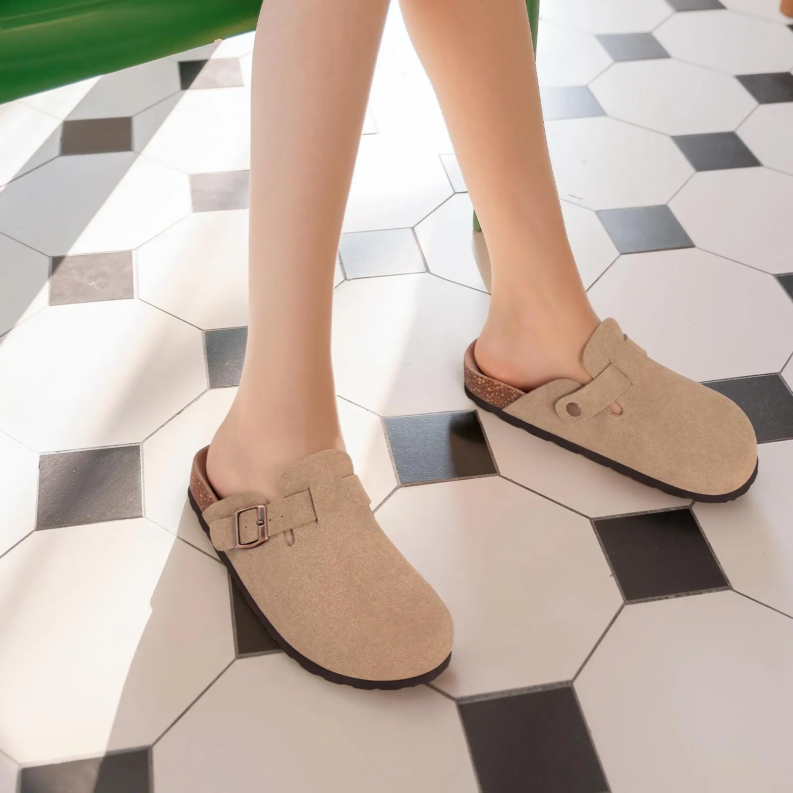 Shevalues Rutschfeste Unisex-Kartoffelschuhe mit Verstellbarer Schnalle, Korkfußbett, Veganen Wildleder-Clogs für Damen mit Fußgewölbestütze – Detail 24