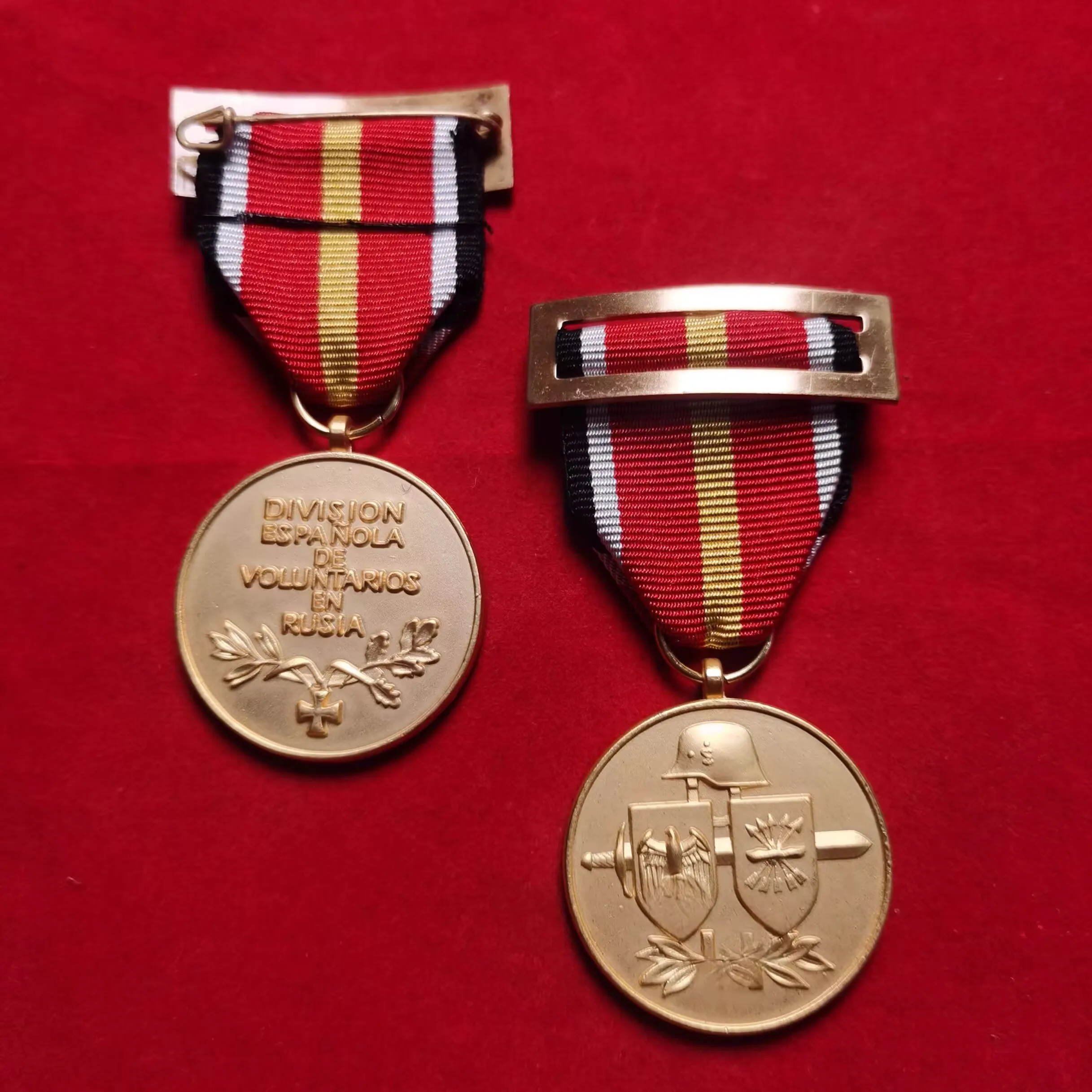 1 Pcs Spanish Volunteer Medal