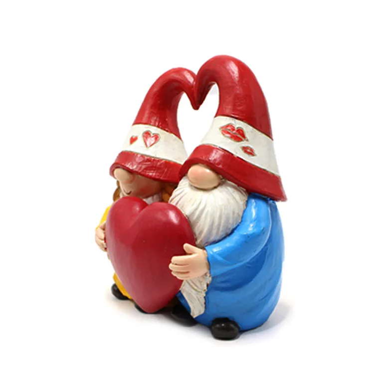 ‌Cartoon Couple Dwarf Garden Decor - Whimsical Outdoor Statue for Patio & Balcony
