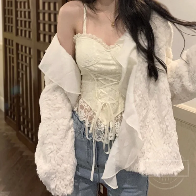 女性のためのセクシーなショートトップ,レースの包帯Tシャツ,キャミソール,タンクトップ,ノースリーブの服,コルセット,ファッションの服,y2k