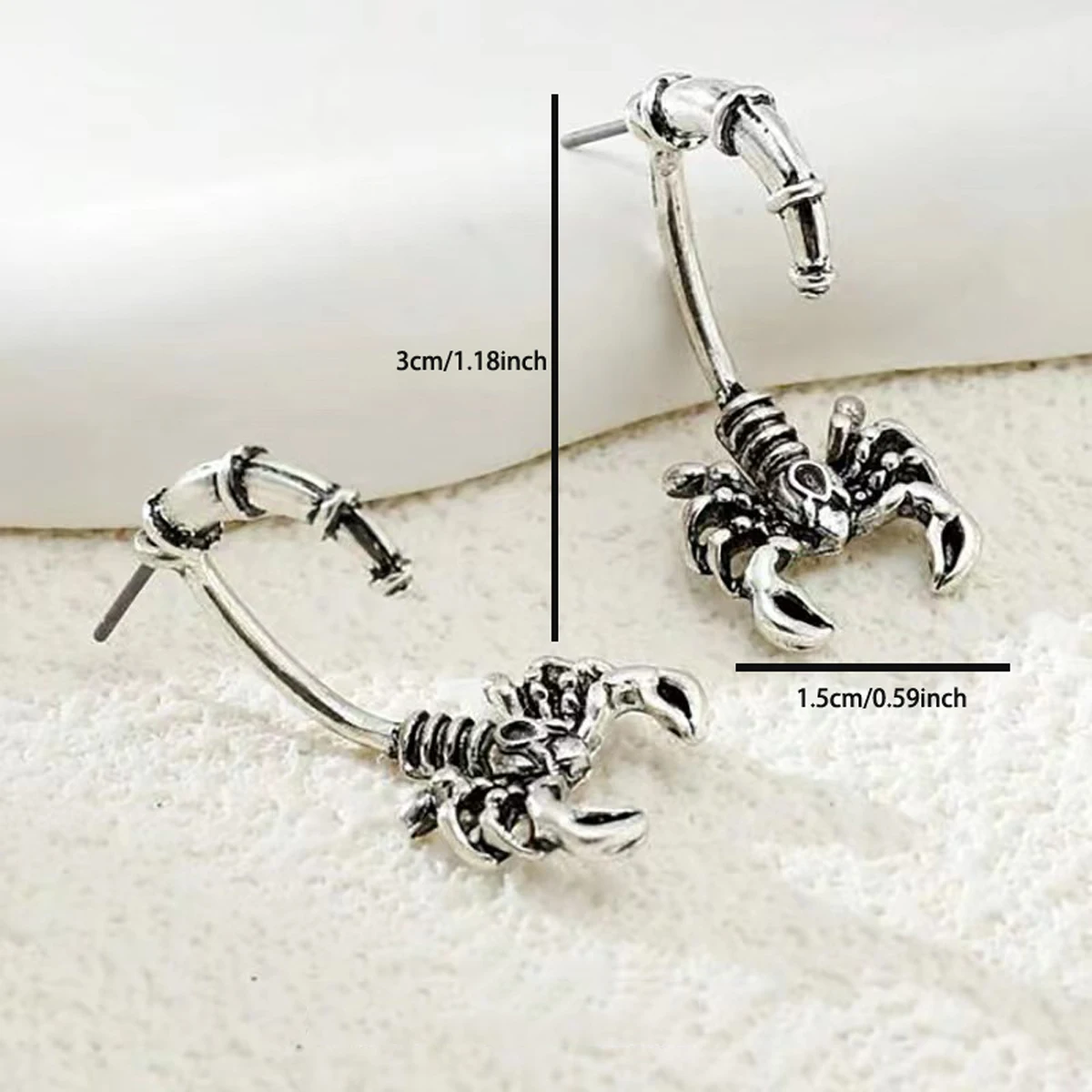 1 Pair Of Vintage Detachable Scorpion Ear Studs For Women\'s Punk Party Earrings
