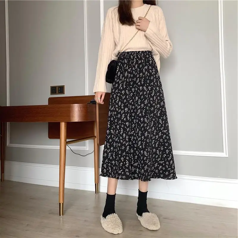 

Spring and Autumn 2024 New Fragmented Flower A-line Skirt Small and Medium Length Style Commuter Slim Skirt Women's Wear