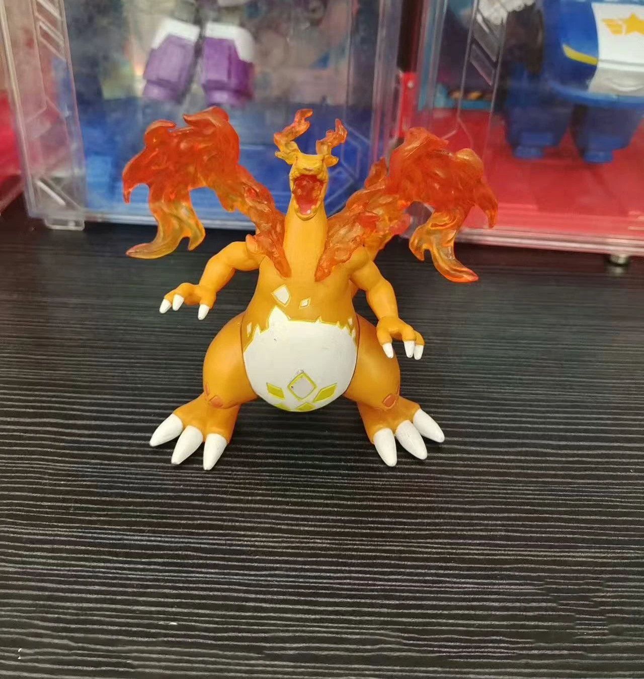 9,5 cm Anime-Figur Pokemon Battle Mega Charizard Actionfigur Sammlerstück Desktop-Weihnachtsdekoration Modell Heimdekoration