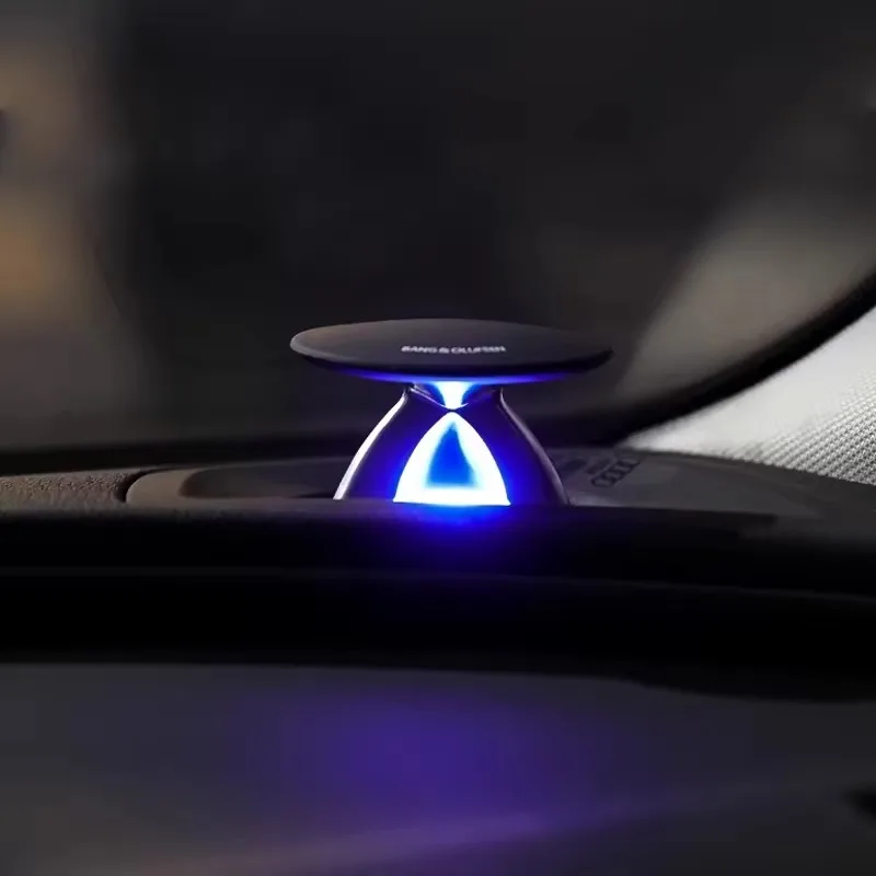 مكبر صوت رفع BO مع 32 لونًا LED أجزاء الإضاءة المحيطة إلكترونيات لتزيين أدوات السيارة A4 A5 B9