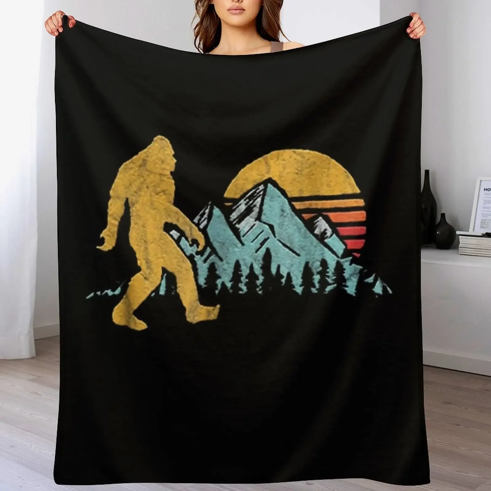 

Vintage Retro Bigfoot Believe Silhouette Mountain Sun Throw Blanket Stylish Decor Blanket Gift for Friends Roommate