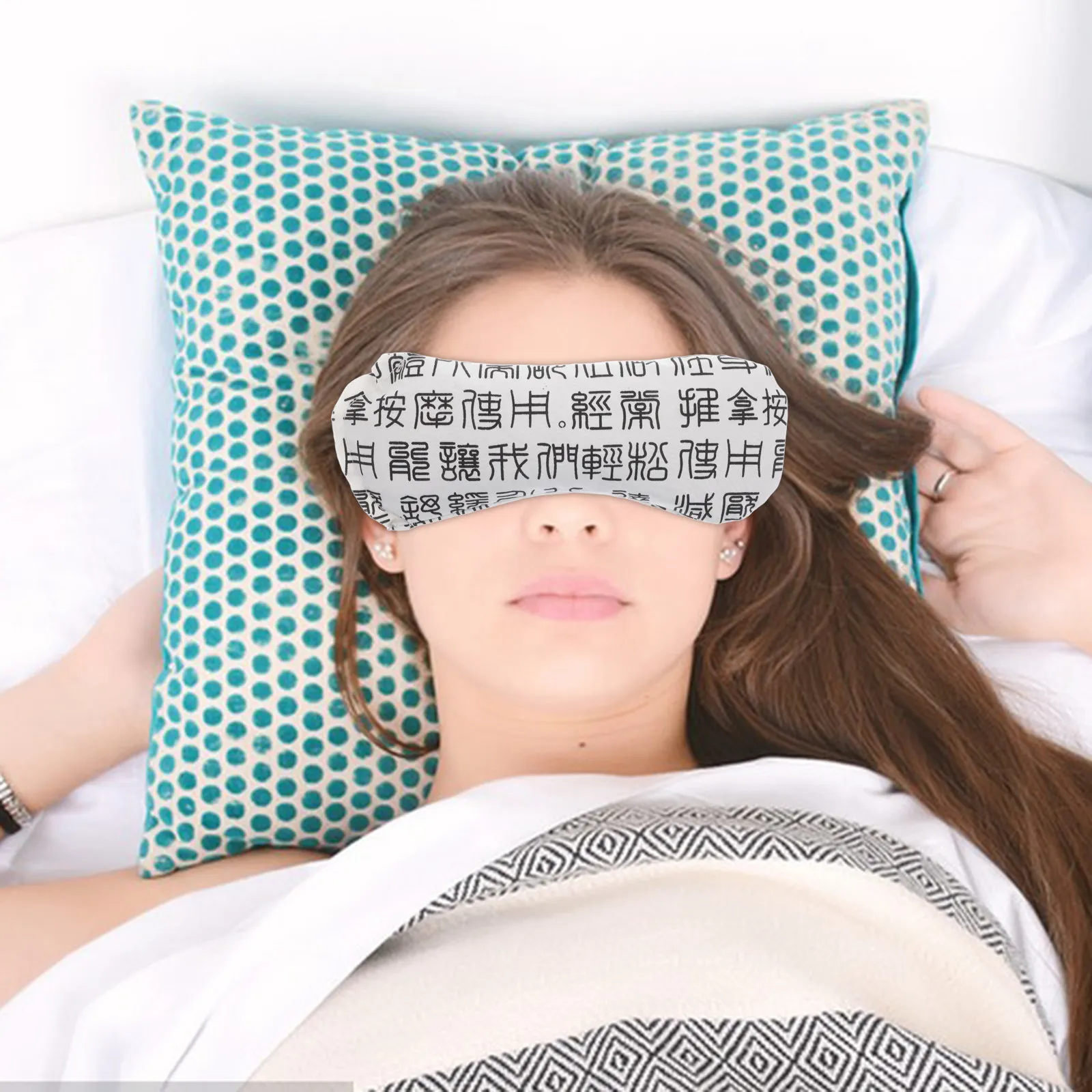 #12 Eye Pillows Comparison Guide