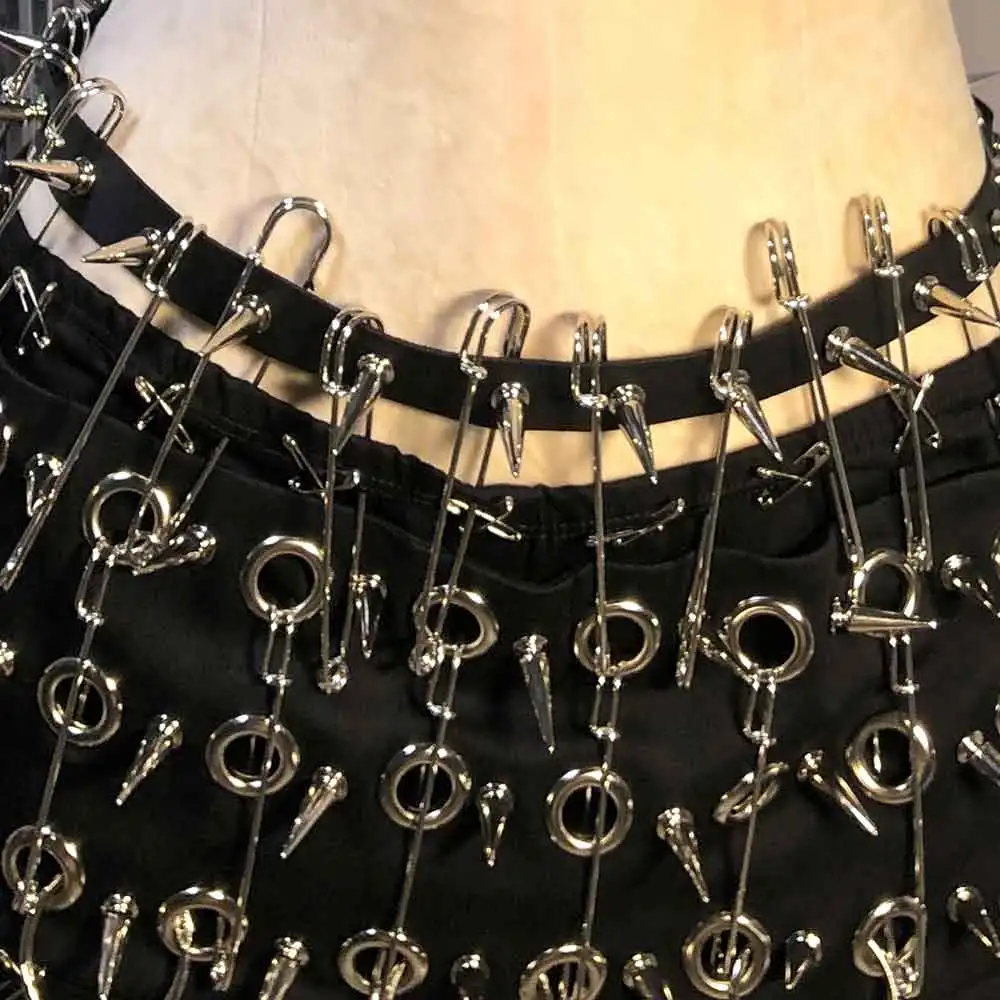 

Эмо Гранж Эко Y2K Холтер Камзол Топы Гот Харадзюку Ручная работа Kawaii Digital DIY 90-х Панк-рок Подростки E-Girls Готические майки