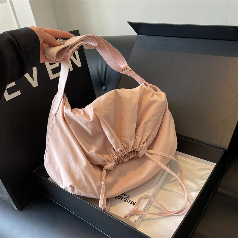 

Simple Drawstring Crossbody Bags Large Capacity Lightweight Shoulder Bag Solid Color Sling Bag Japanese Style Messenger Bag