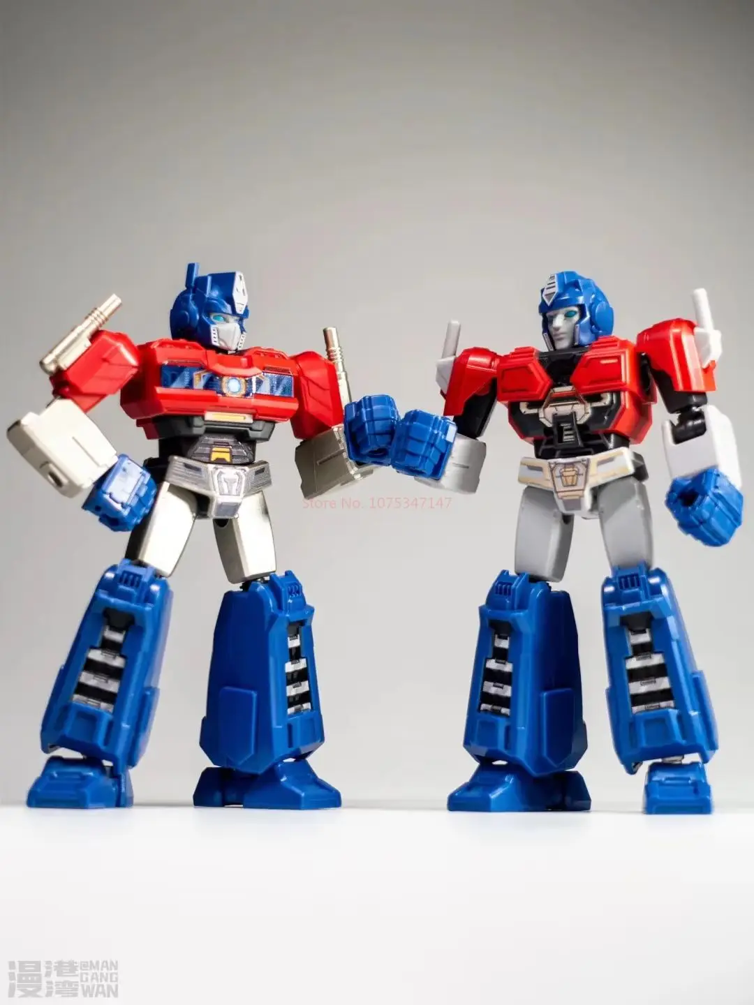 ใหม่ร้อน Blokees Group Transformers One Optimus Prime Ironhide Hound แจ็คไฮดรอลิก Sentinel Prime ประกอบของขวัญ