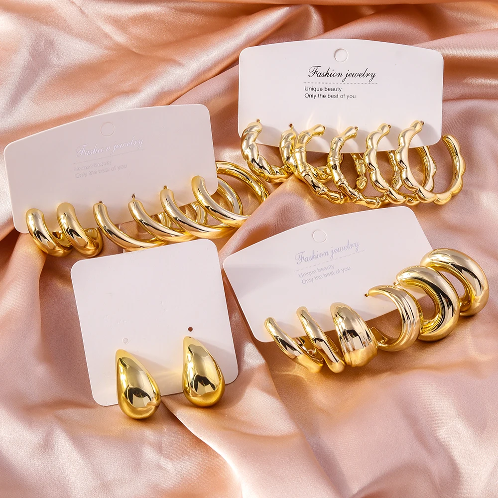 

Fashion Alloy Gold Color Hoop Earrings for Women Simple Geometric Earrings Party Holiday Jewelry Gifts