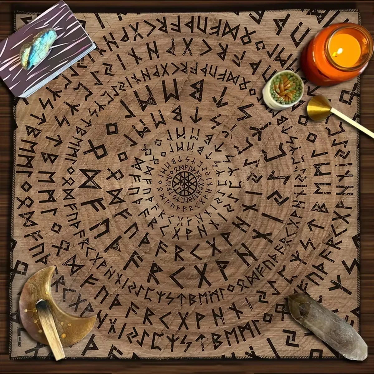Board Game Vikings - ผ้าปูแท่นบูชาลายรูนไวกิ้ง, ผ้าปูโต๊ะลายฟูทาร์กแบบนอร์สสำหรับไพ่ทาโรต์, การทำนายดวงชะตา, พิธีกรรม และการตกแต่งสำหรับเวทมนตร์