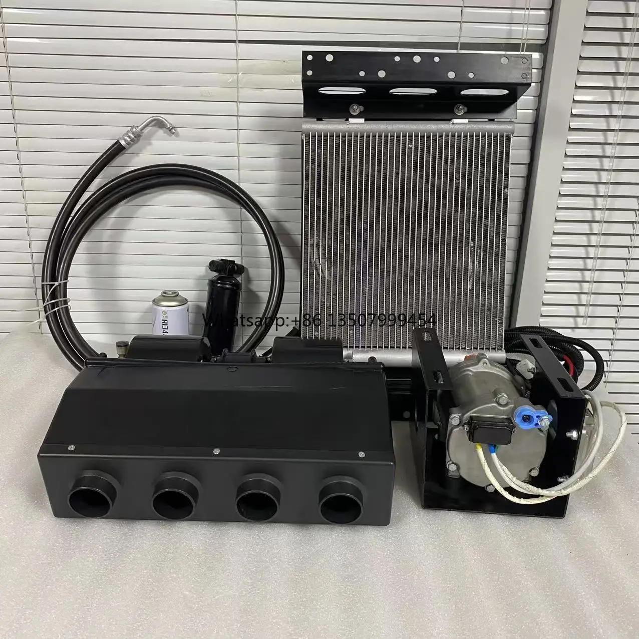 Auto AC Air Conditioner System Air Complete Conditioning Under-Dash Evaporator Unit 24V for Vintage Modified Cars