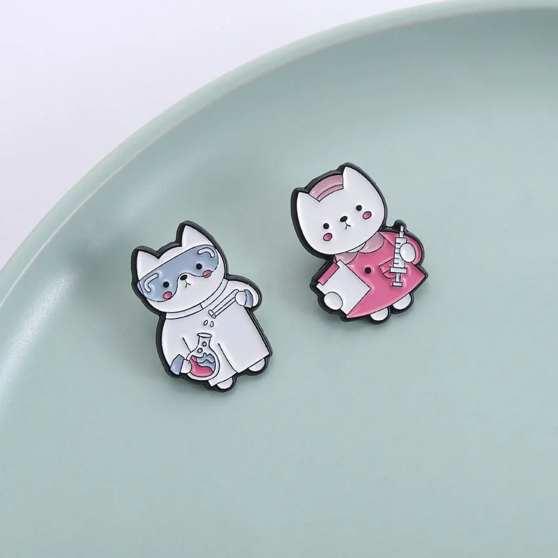 Cartoon Cat Doctor Nurse Brooch Pins Creative Laboratory Cat Badge Enamel Lapel Pin Backpack Clothing Accessories Manga Jewelry