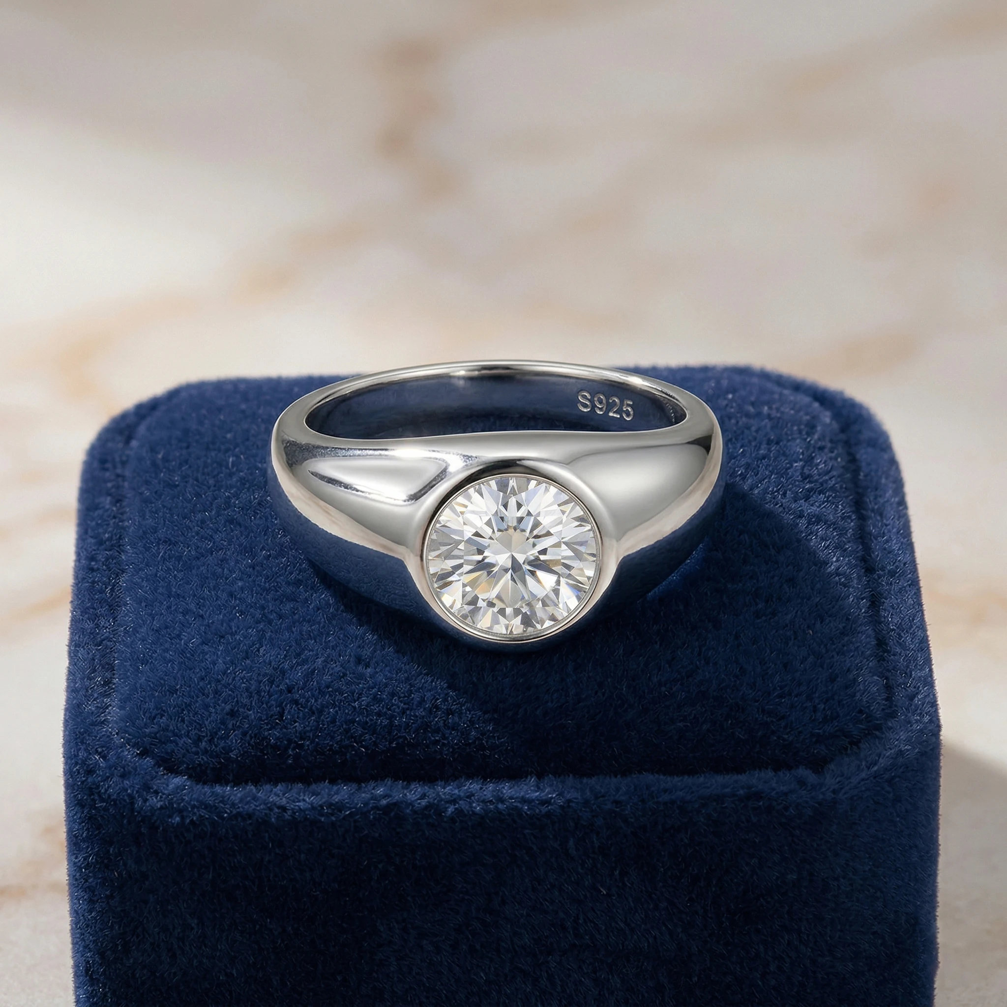 Luxury 3ct Round Moissanite Men's Ring, D Color VVS1, Signet Band, 925 Silver, Wedding Gift, Pass Diamond Tester,Luxury Sparkling Anniversary Fine Jewelry Gifts for Wife Women Girls Friends