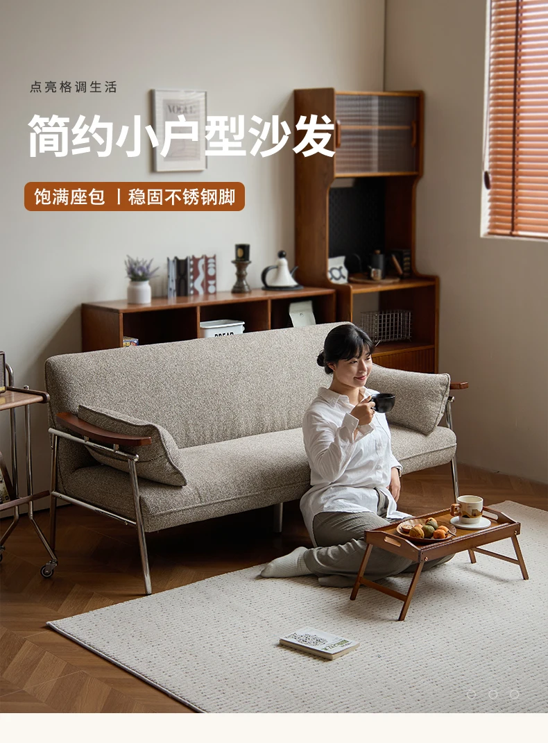 ศิลปะผ้ายุคกลางที่ทันสมัยเรียบง่ายอพาร์ทเมนต์ขนาดเล็กห้องใต้หลังคาดูเพล็กซ์อพาร์ทเมนท์เตียงและอาหารเช้าเก้าอี้โซฟาคู่