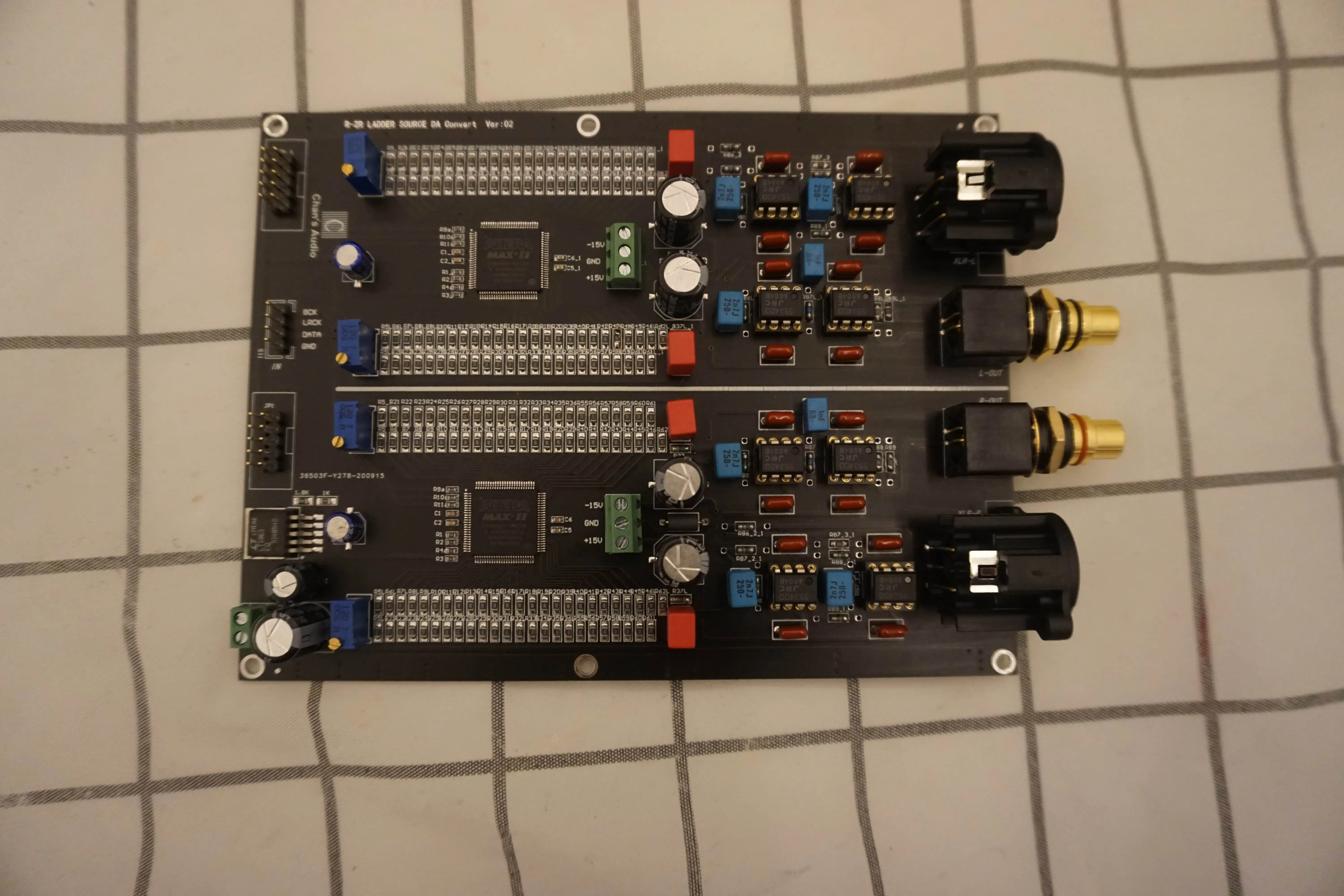 24-bit 384khz PCM NOS R2R thousand-one precision resistor network decoding board
