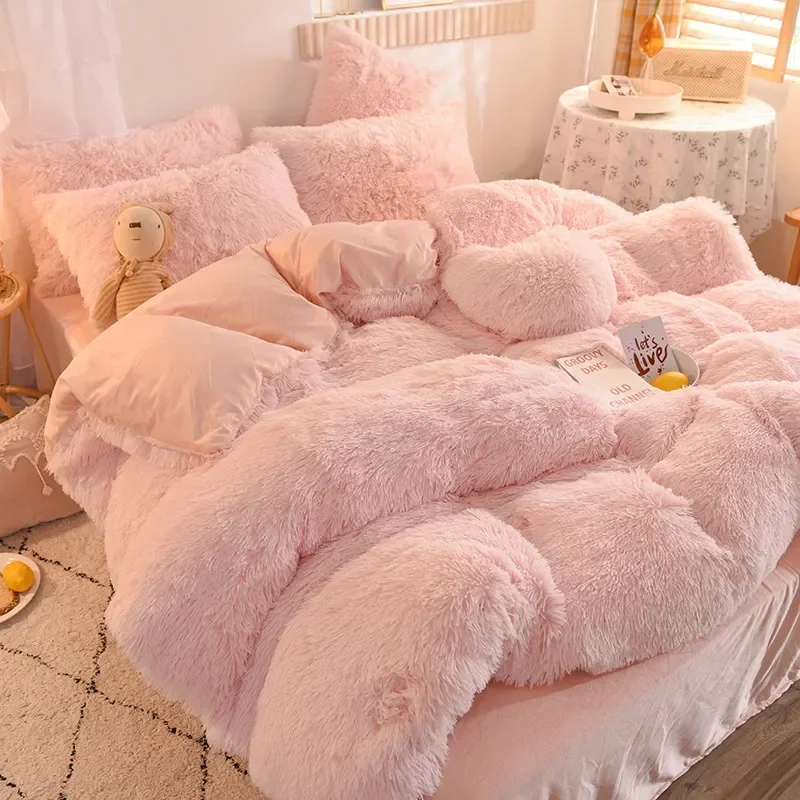 

Luxury Winter Warm Long Plush Pink Bedding Set Queen Mink Velvet Double Duvet Cover Set with Fitted Sheet Warmth Quilt Covers