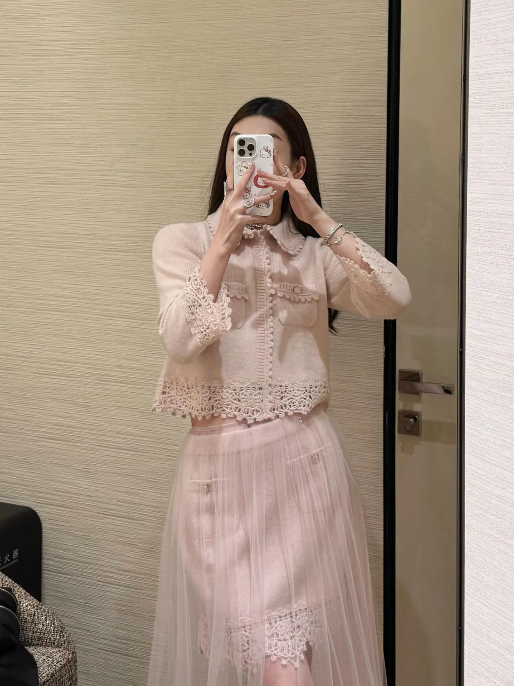 

Pink Knitted Sweater Coat Unique Beautiful Small Collar Knitwear for Women Fashionable French Style Soft Polyester Fiber