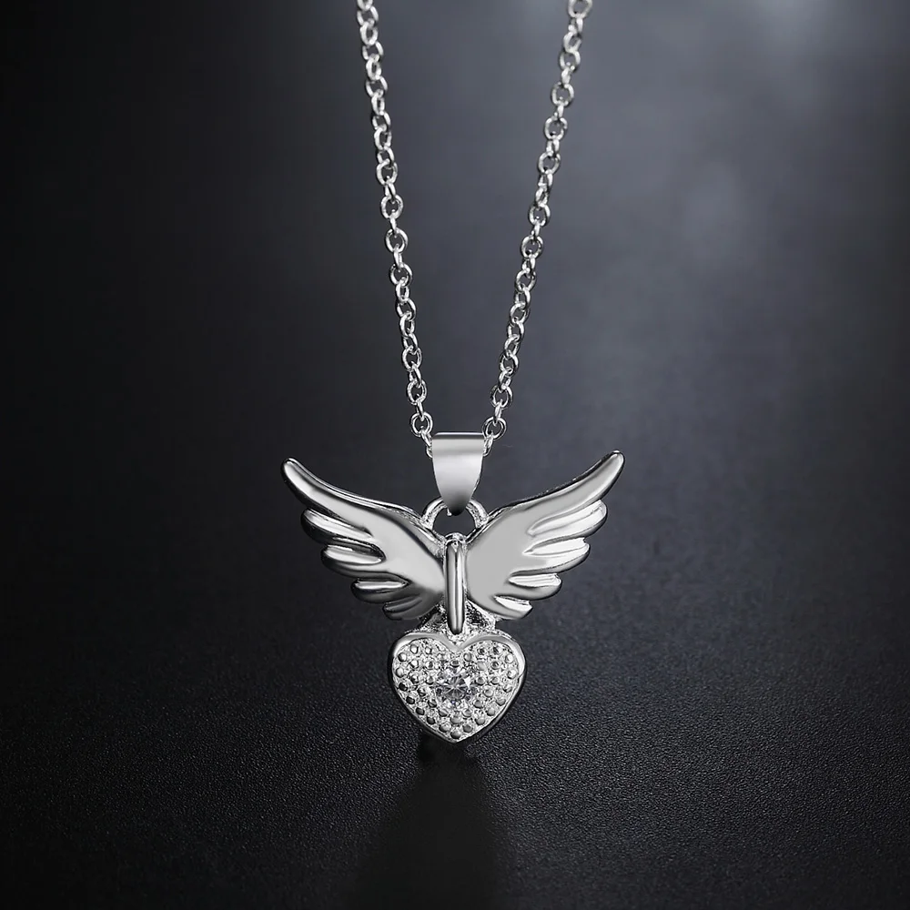 

925 Sterling Silver 18 Inches Zircon Elegant Heart Wings Pendant Necklace for Women Fashion Jewelry Christmas Gifts