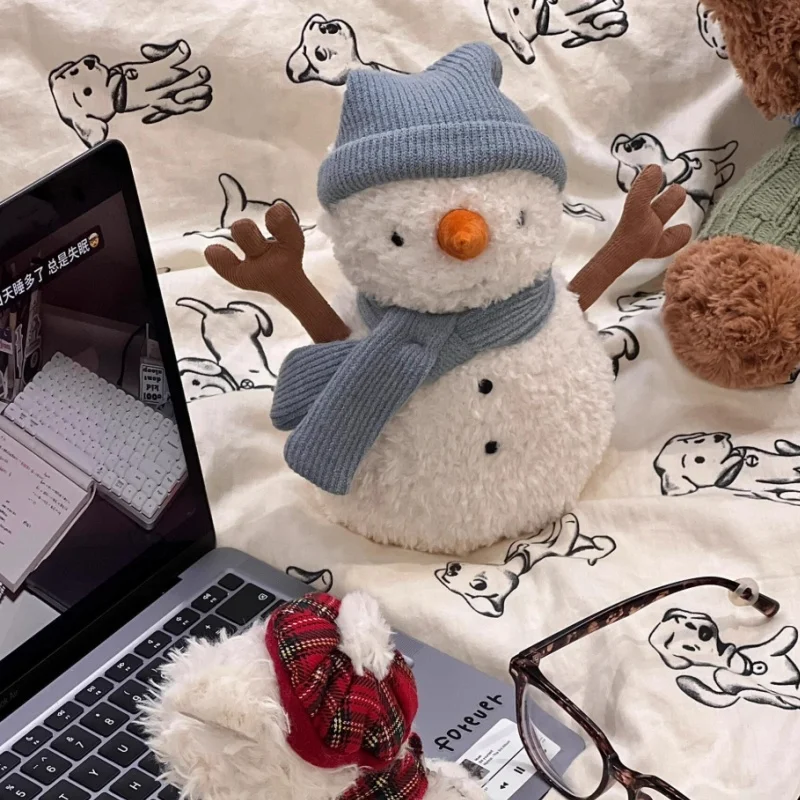 Na stanie 22cm Figurki Śnieżynków w Niebieskich Kapeluszach, Pluszowe Zabawki, Śmieszne Ozdoby, Prezenty Świąteczne i Noworoczne dla Przyjaciół i Dzieci