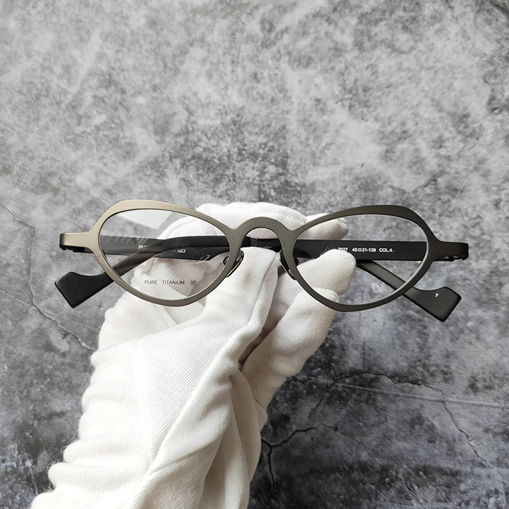 Custome Vintage Pure Titanium Eyeglasses Frames Men Women Optical Glasses Frame Retro Premium Prescription Eyeglass Frames