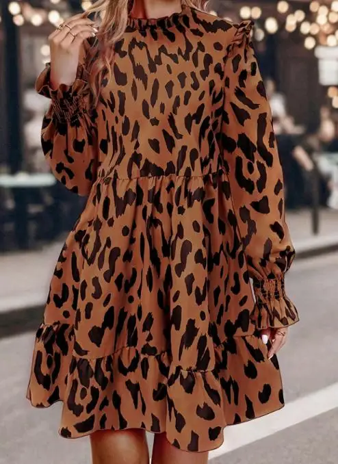 

Ladies' Fashionable and Personalized Leopard Print Pleated Decorative Dress, Elegant and Slim Fit A-Line Long Sleeved Dress