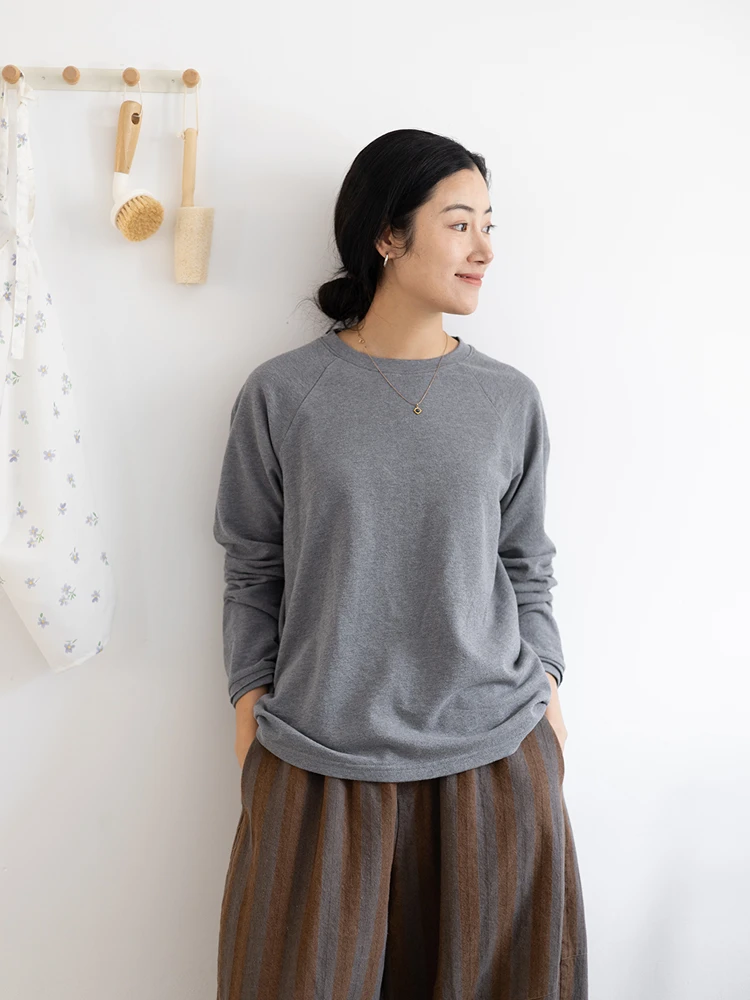 

Футболка из чистого хлопка с длинным рукавом, бамбуковой текстурой и цветочной вышивкой, свободного кроя, с вставками на плечах, простая базовая модель для ношения под одеждой