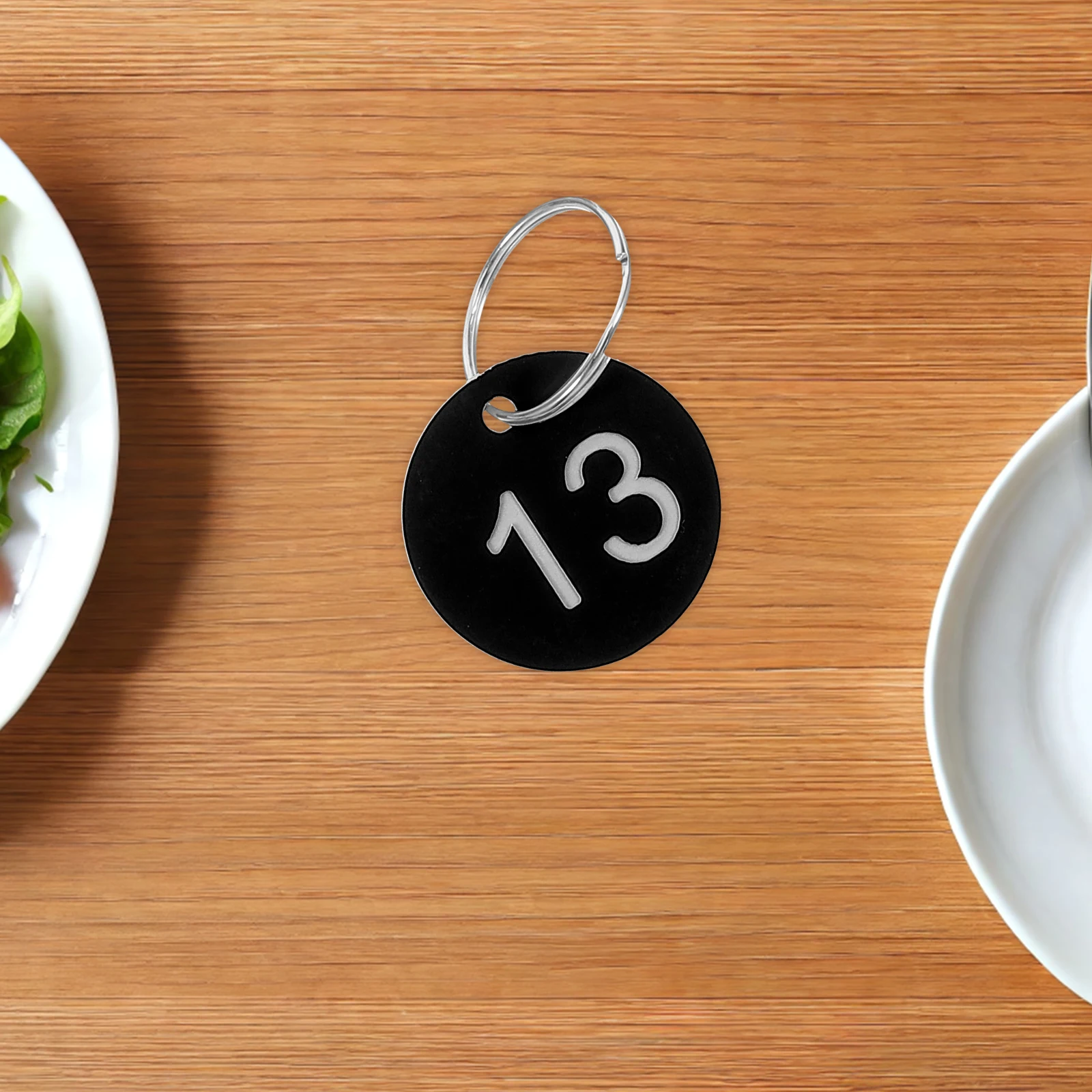 

1Set Number Tags Round Plastic Number Label 1-20 Hanging Hole for Organizing Keys Bags Lockers Restaurant Table Numbers