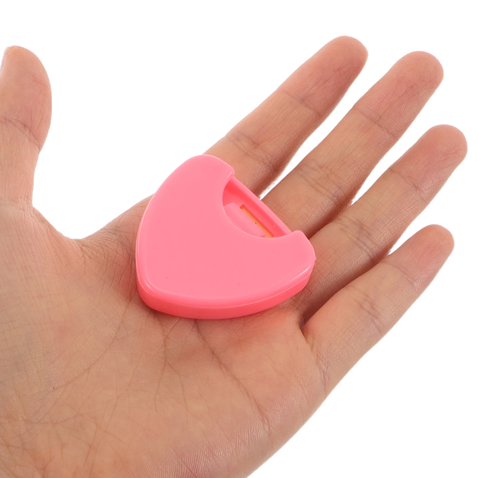 

25pcs Guitar Plectrum Organizer Case Triangular Mini Portable Storage Case for Banjo Bass Ukulele Musical Instrument Accessories