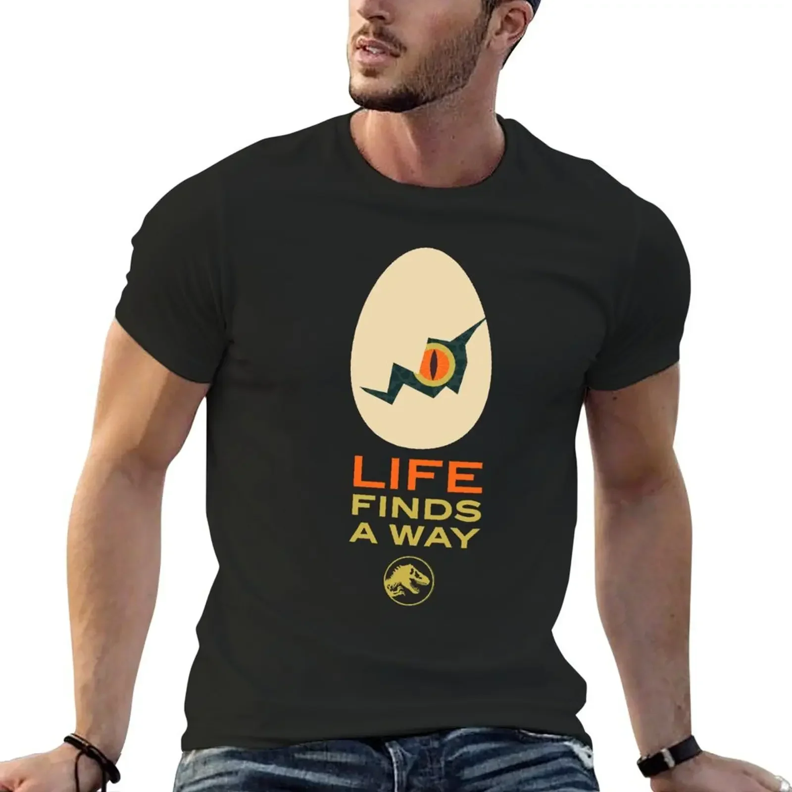 Jurassic Park Life Finds A Way Retro Mid-Century Raptor Egg Poster T-Shirt korean fashion street wear cute clothes men clothings