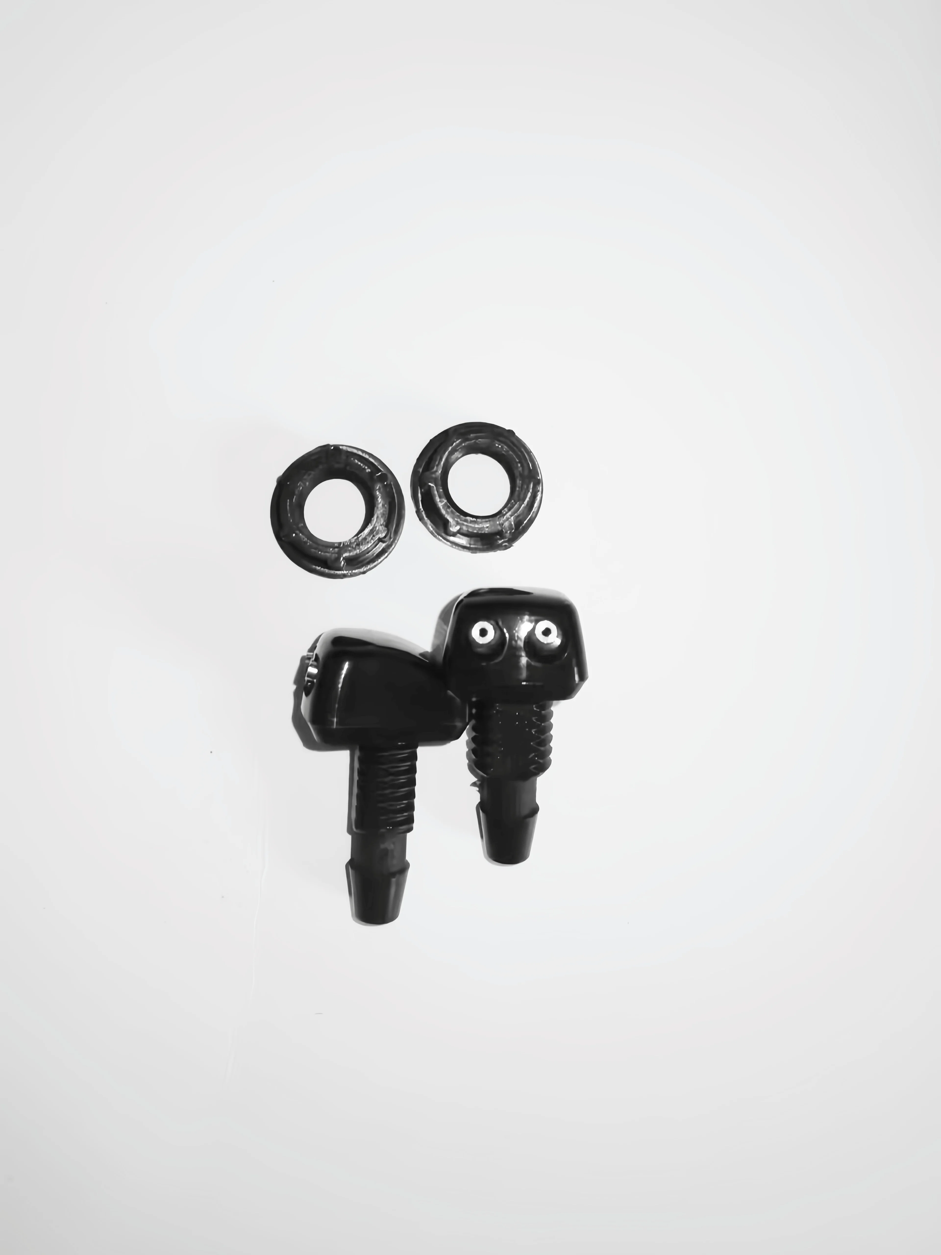 2x Front Windshield Wiper Water Spray Jet Washer Nozzles For Ford Focus Fusion Escort Ecosport Fiesta Falcon EDGE Explorer