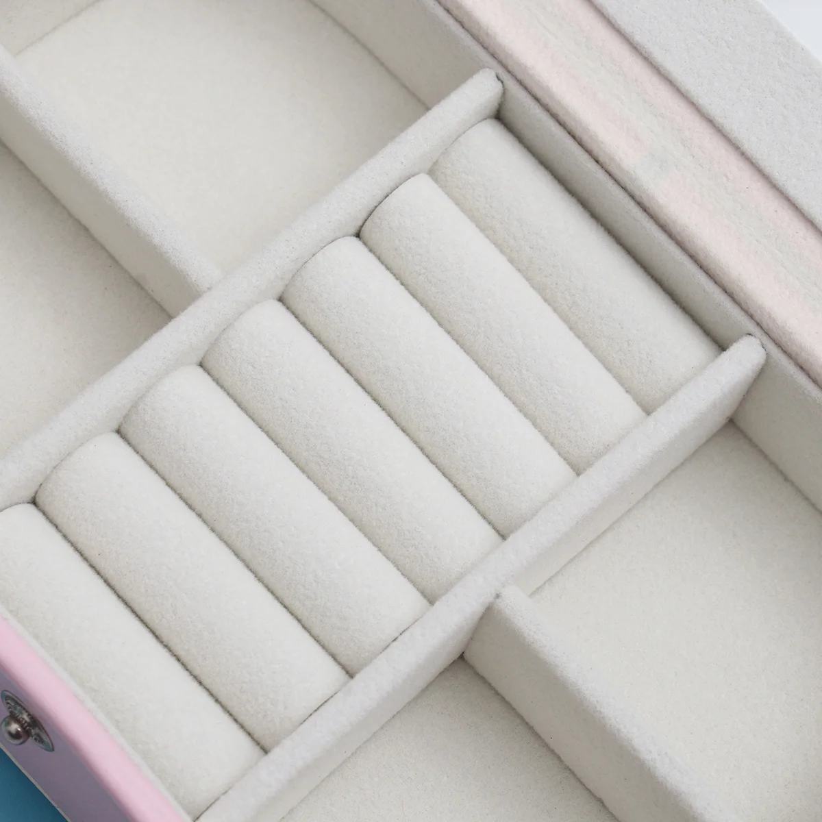 PU Mini Jewelry Box Double Layer Circular Bead Retro Design Portable Jewelry Storage Box for Women Travel Gift Pink