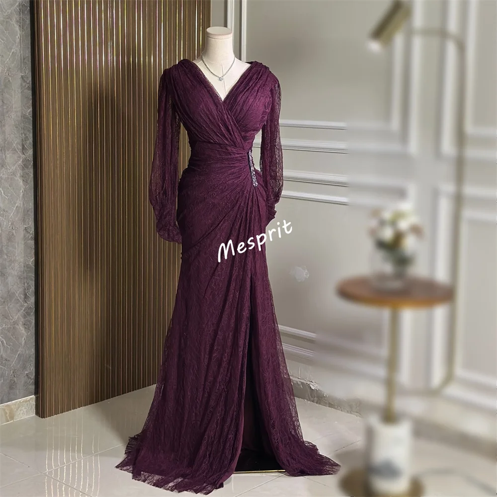 Robe de soirée personnalisée en dentelle plissée, de haute qualité, col en v, manches longues, trompette, robes longues sur mesure, robe de soirée à paillettes