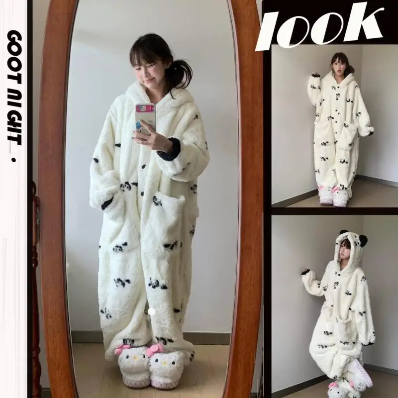Panda Cartoon Pigiama intero per le donne Inverno Flanella Carino Allentato Soffice Tutina Pigiama Pigiama Femmes Morbido Peluche Indumenti da notte