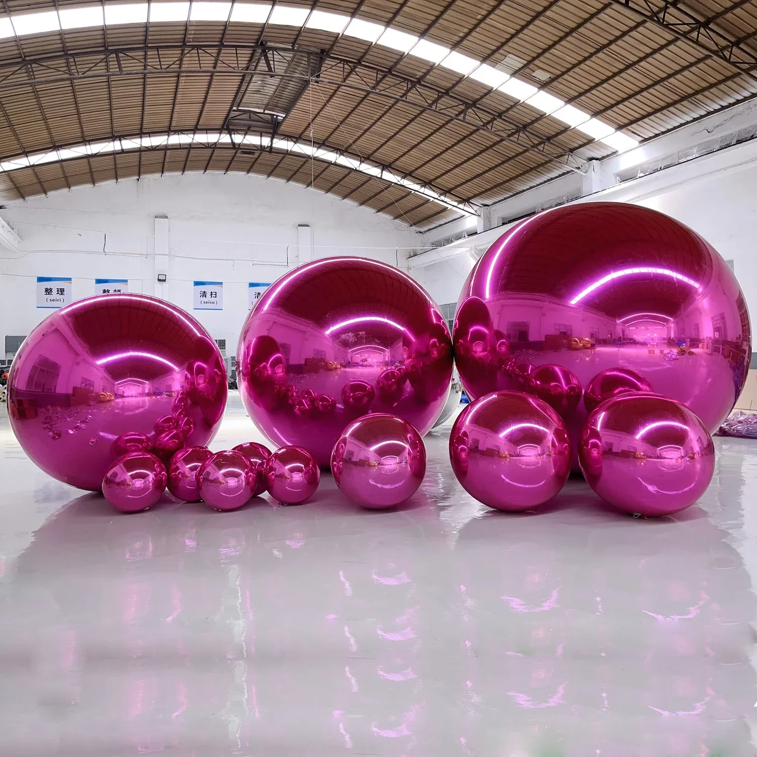 1 パック巨大なインフレータブルミラーボールカラフルな PVC 球セット再利用可能な金属ボールクリスマスパーティー結婚式の背景の装飾