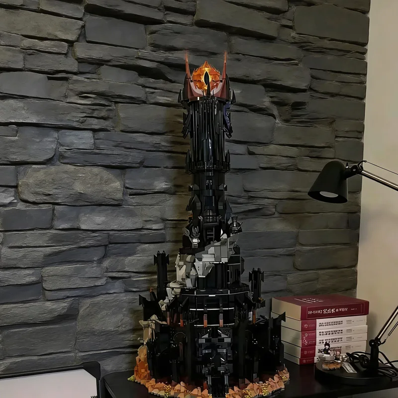 

Новинка 2025 года, совместимое украшение для дома 10333, украшение для рабочего стола, черная башня, сделай сам, 5471, рождественские подарки