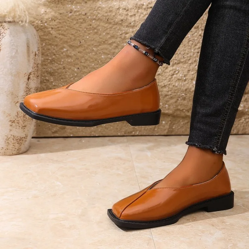 

Brand Designer Low Heel Pumps Women Retro Square Toe Hollow Mary Jane Shoes for Ladies Comfort Shallow Buckle Casual Flat Shoes