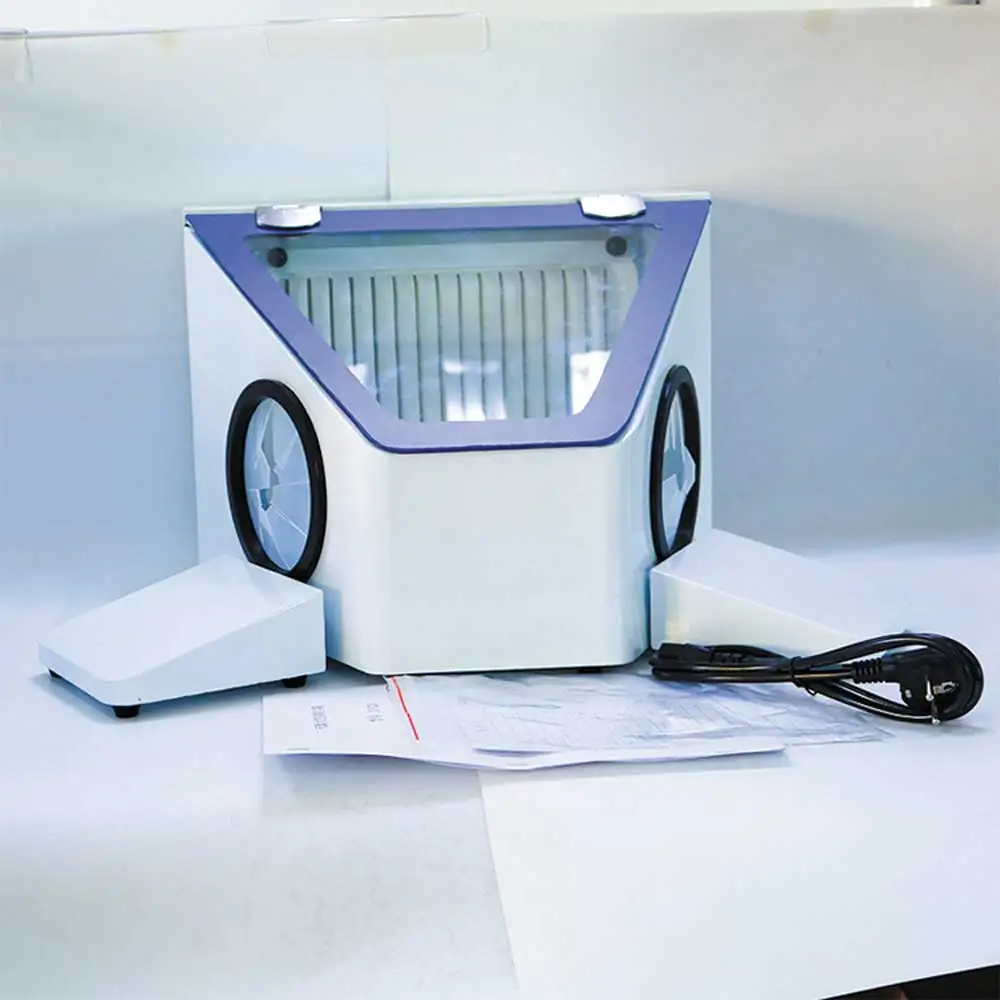 Large Space Sandblasting Machine Grinding Vacuum Hood Oral Alumina Sandblasting Carving Operation Box Dustproof Box