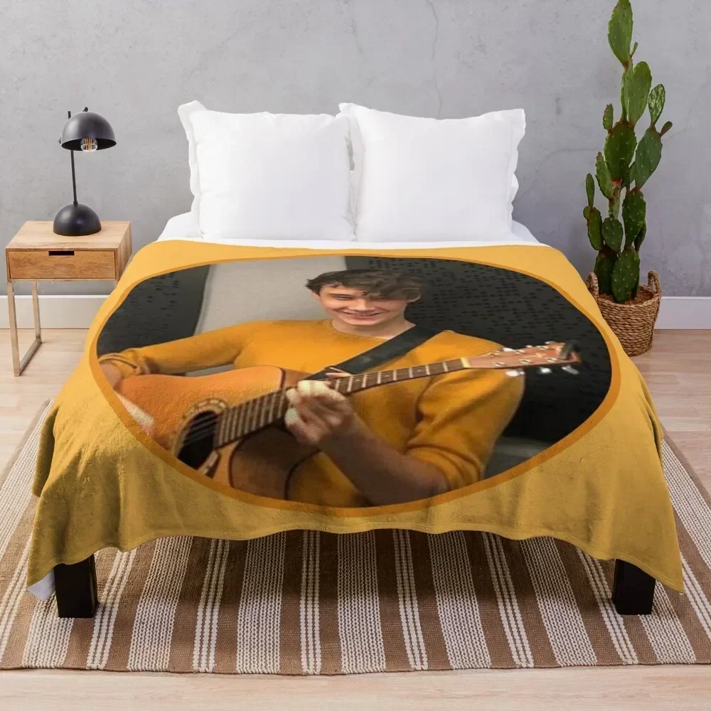 

Wilbur Soot Throw Blanket Travel Size Cozy Blanket for Plane Train