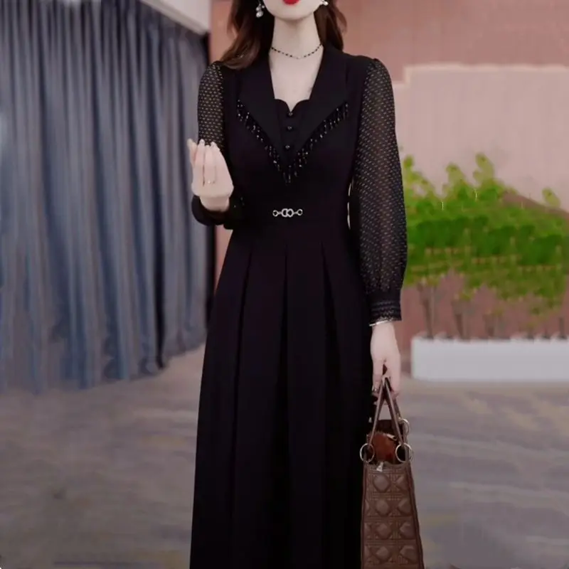 Advanced Fashion Dress with Elegant Cinched Waist Show Western-style Two Medium Long Heavy-duty Dresses Reduction and Vacation